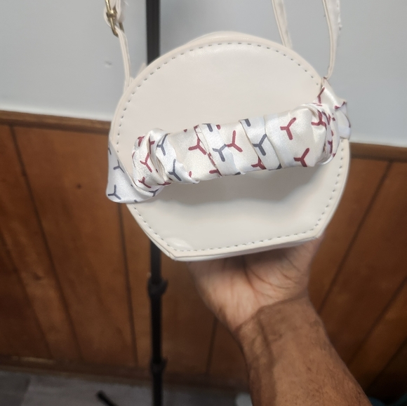 Women beige crossbody bucket bag - Picture 4 of 6